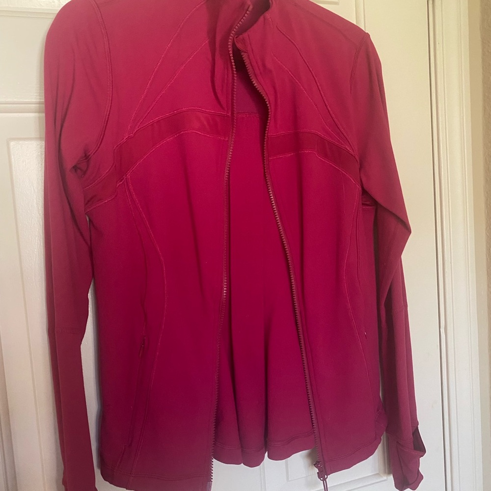 Lululemon raspberry jacket